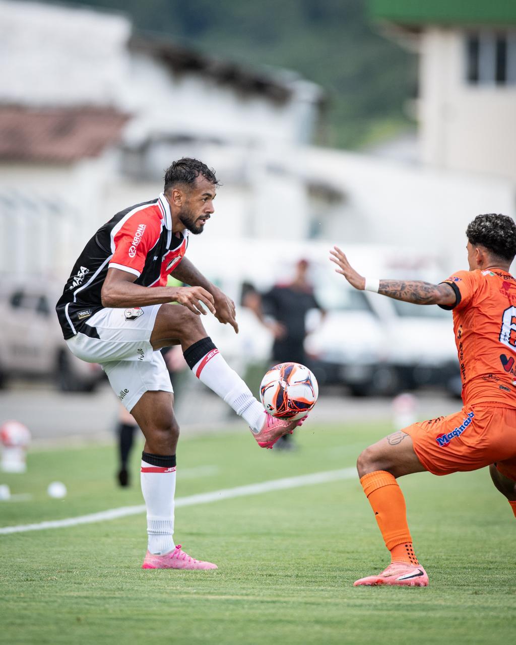 JEC volta a perder e se complica no catarinense