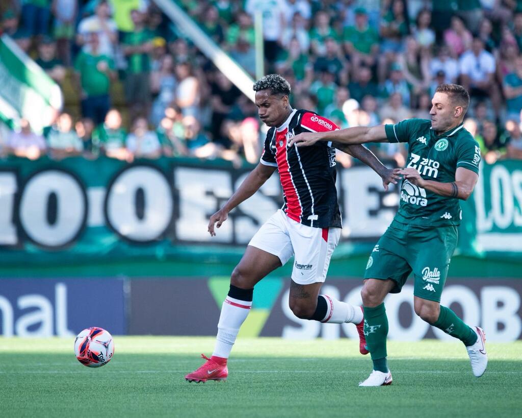 JEC sofre goleada e termina primeira fase sem vencer no catarinense