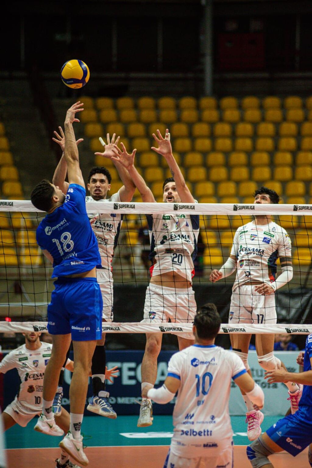 Joinville vence JF Vôlei fora de casa