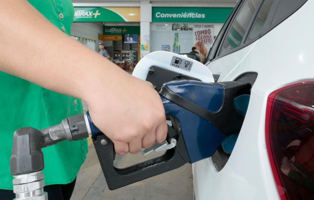 Preço da gasolina caiu em Joinville (SECOM Joinville / Divulgação)