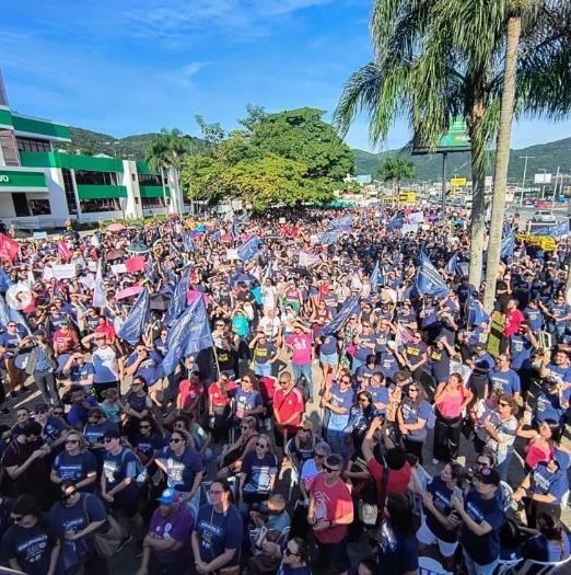 Manifestação Sindicato em Florianópolis - Foto Sinte-Joinville