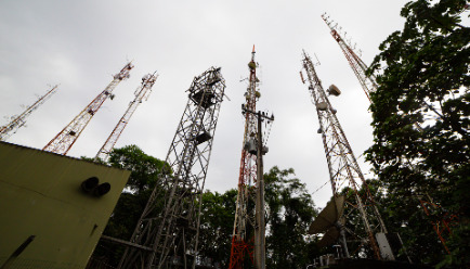 Antenas apontadas como irregulares pelo MPSC no Morro do Boa Vista - Foto divulgação