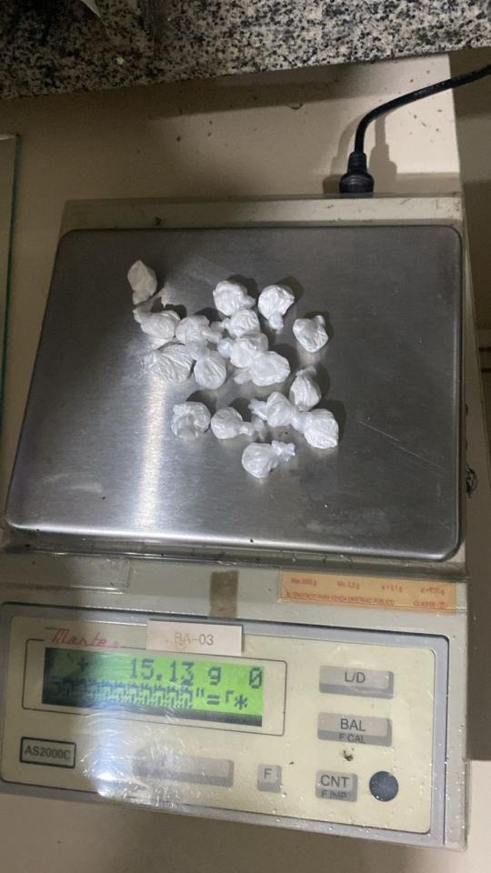 Cocaínas apreendidas com o suspeito de Tele entrega - Foto Polícia Militar