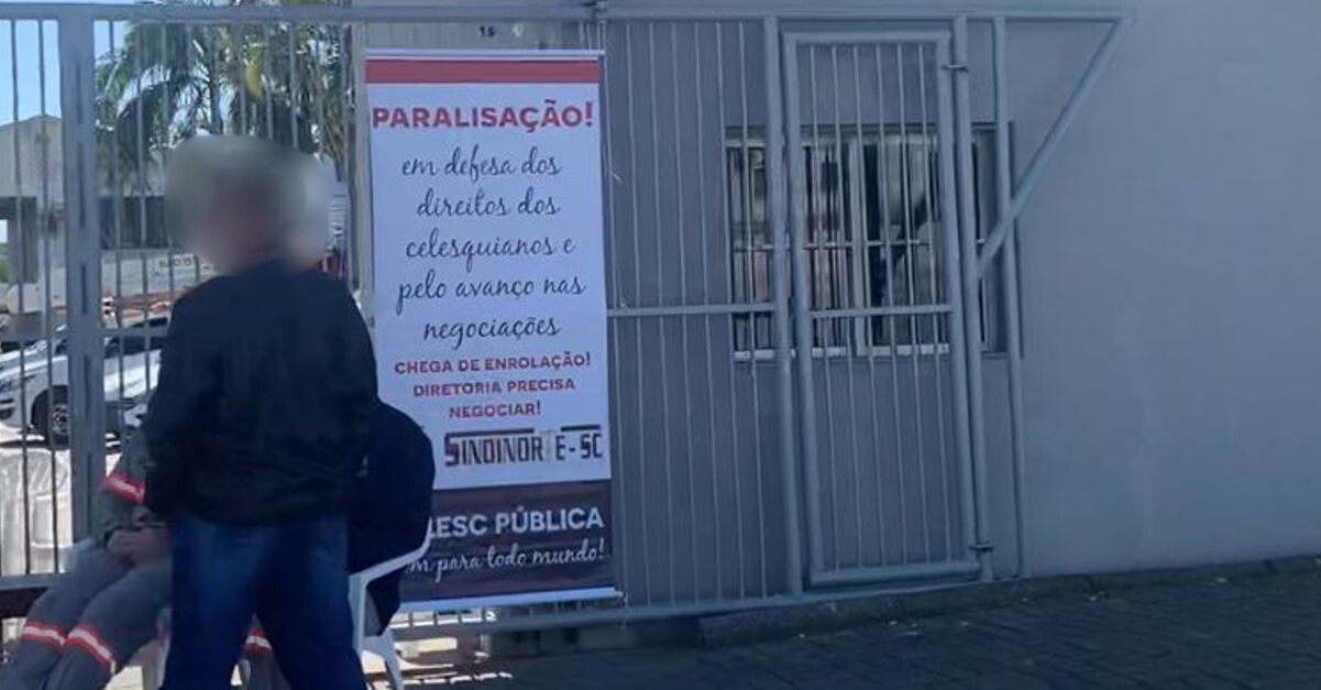 Celesc em greve em várias cidades do estado - Foto Fagner Ramos