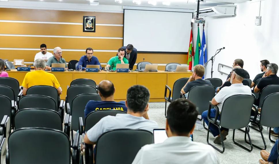 Reunião de Urbanismo no Plenarinho - Foto Mauro Artur_CVJ